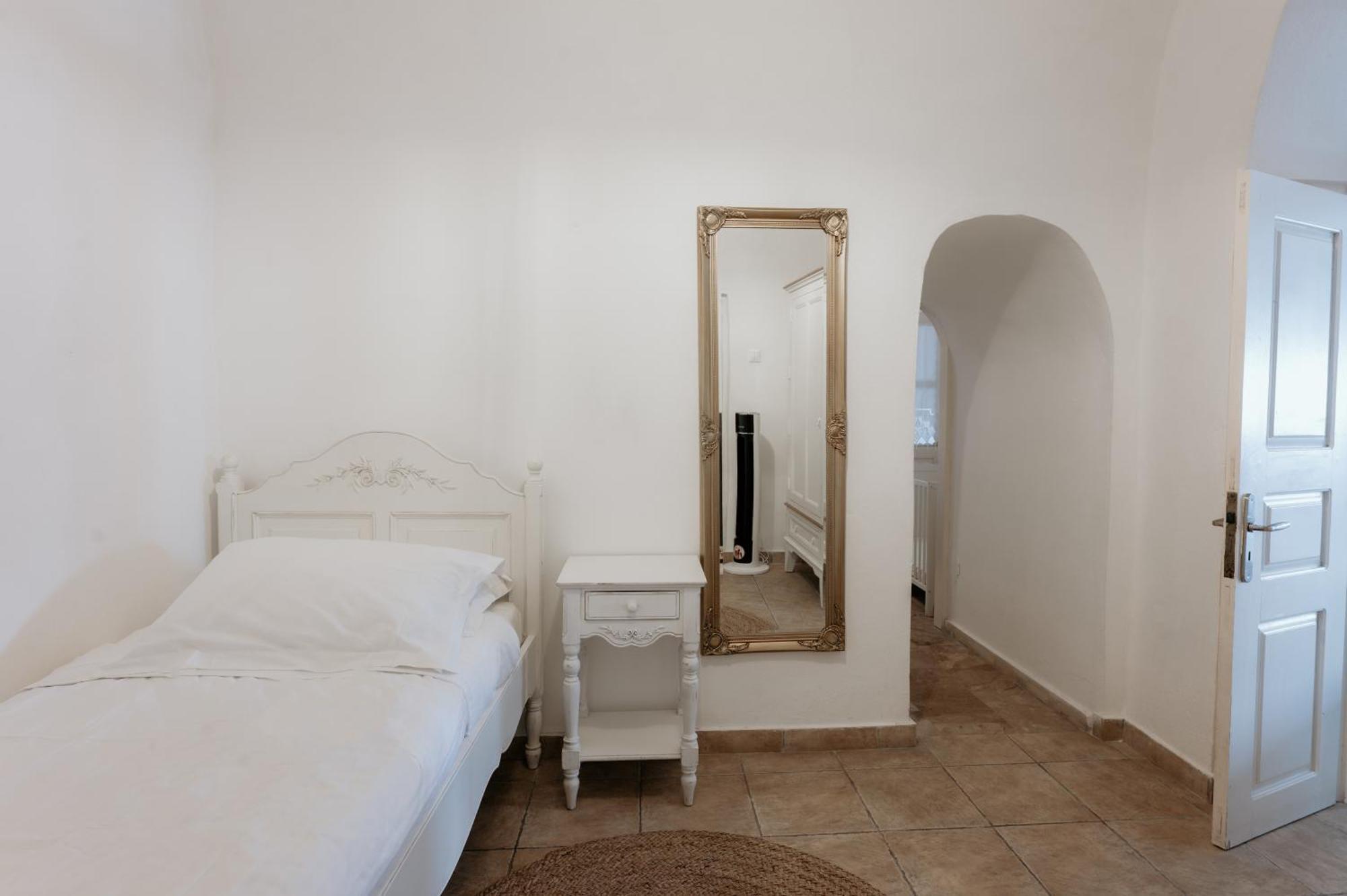 Simantiri Private Pousada *