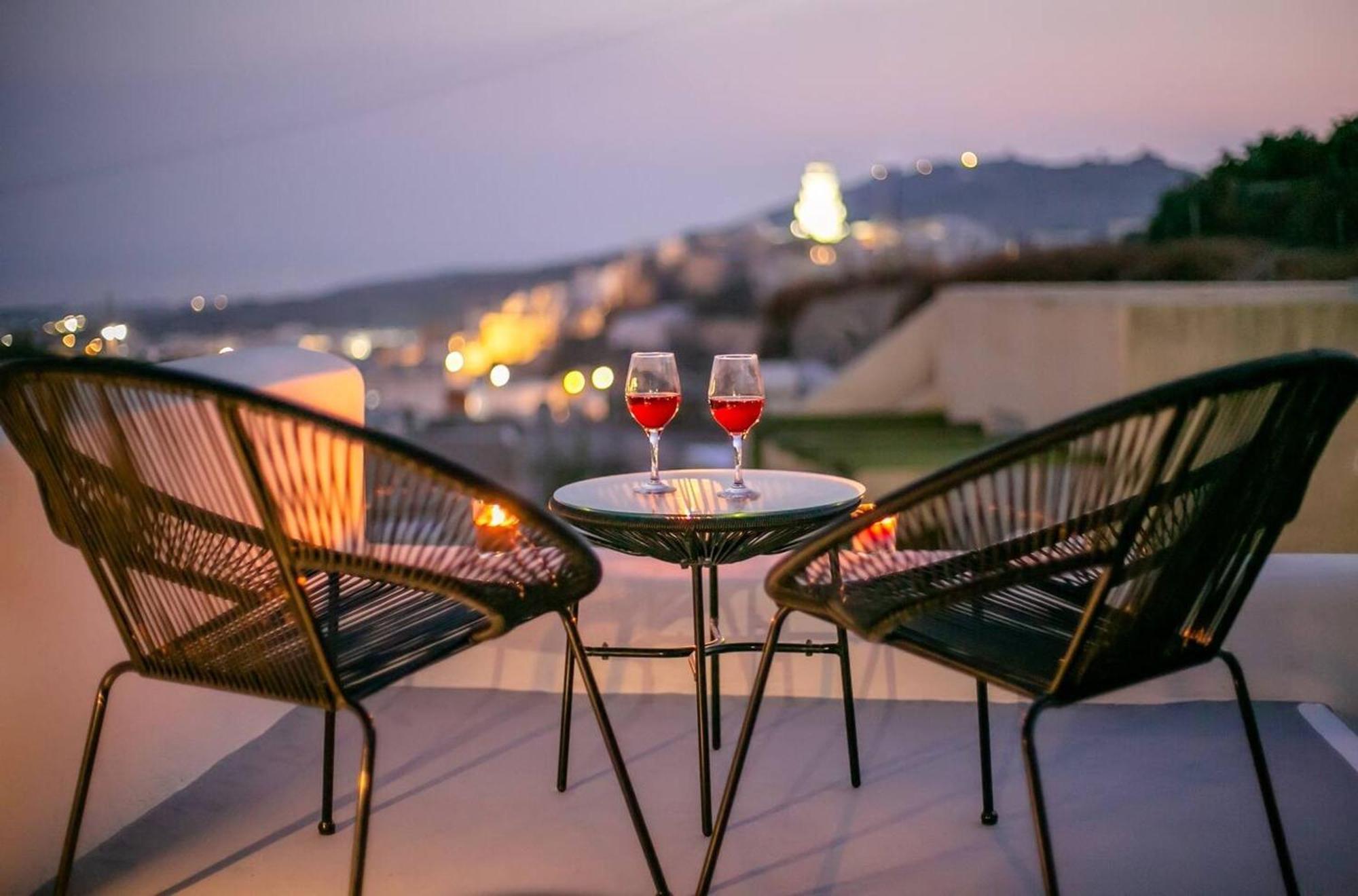 Elite Santorini Emporio (Santorini)