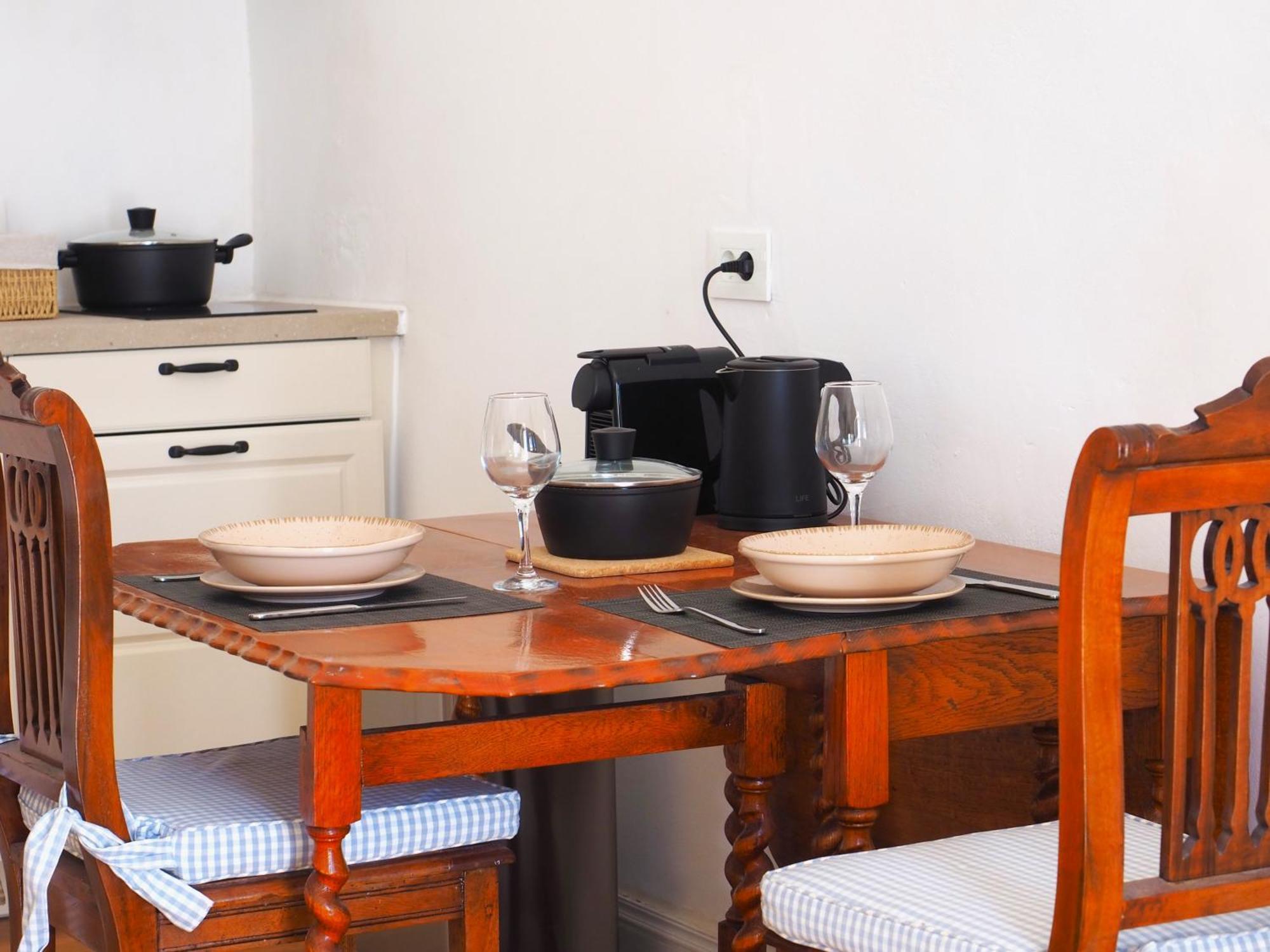 The Palm Rock, Santorini Holiday home