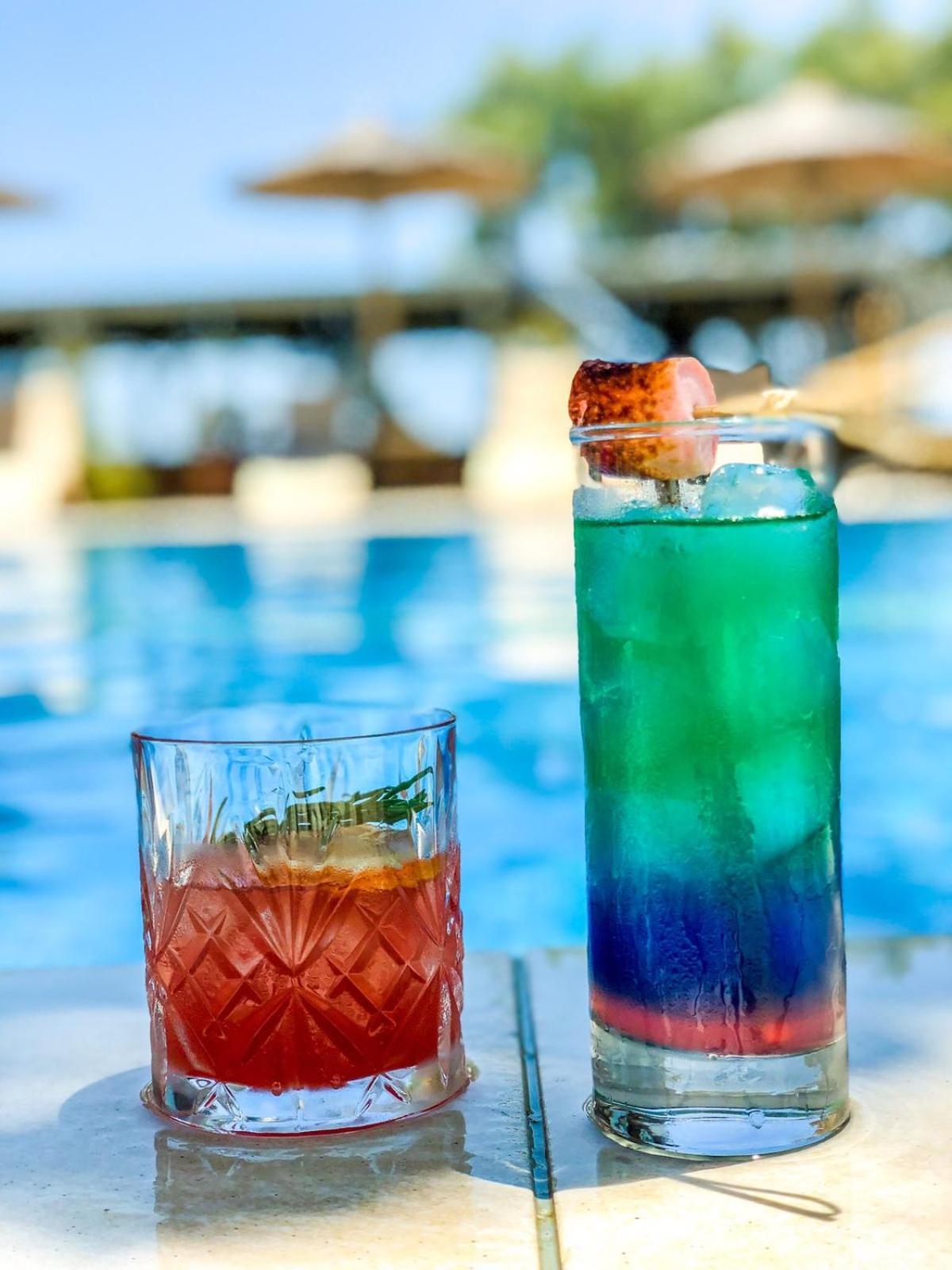 Elixir Del Mar On The 3* Kamari (Santorini)