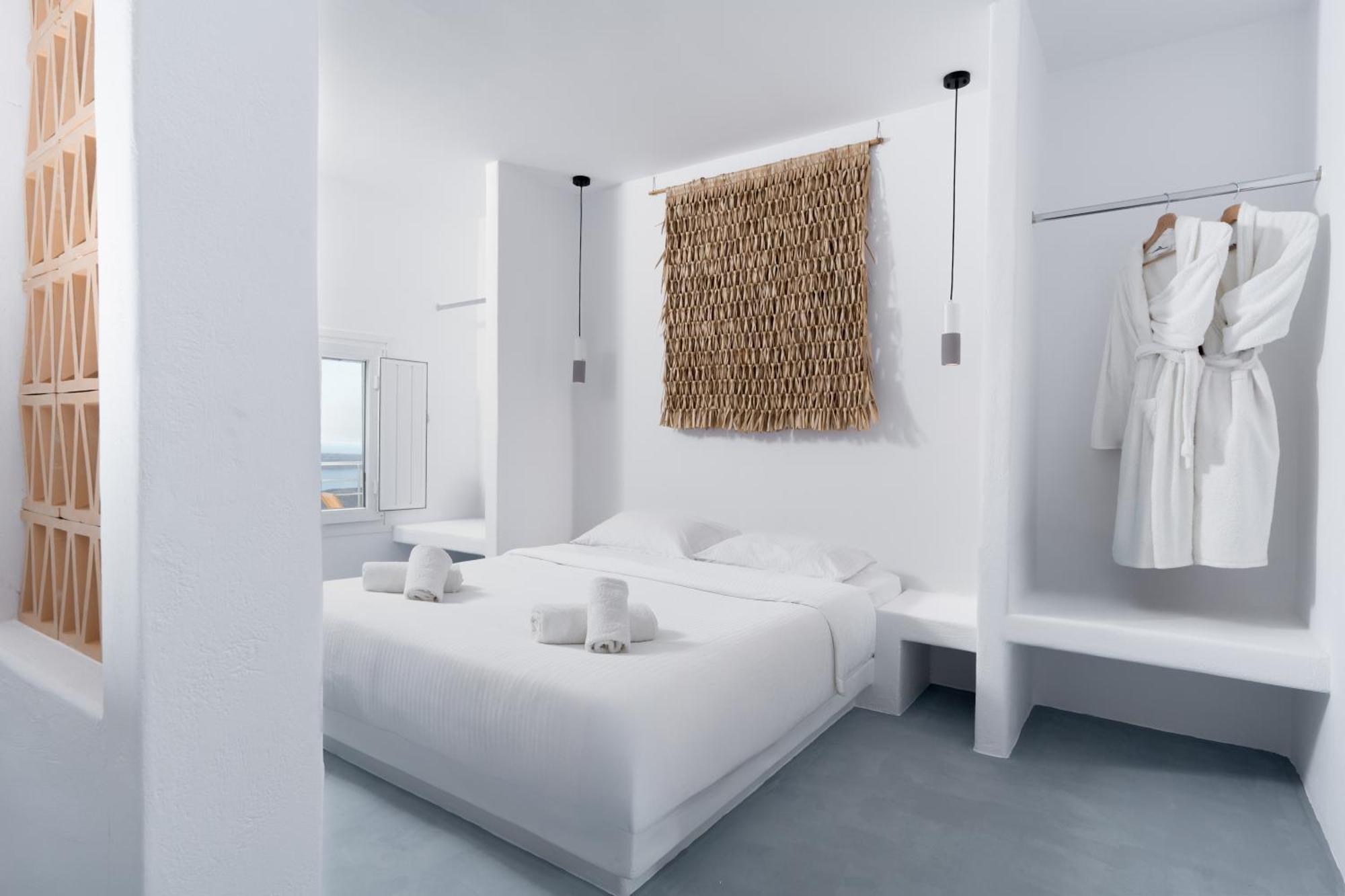 Cilon Santorini