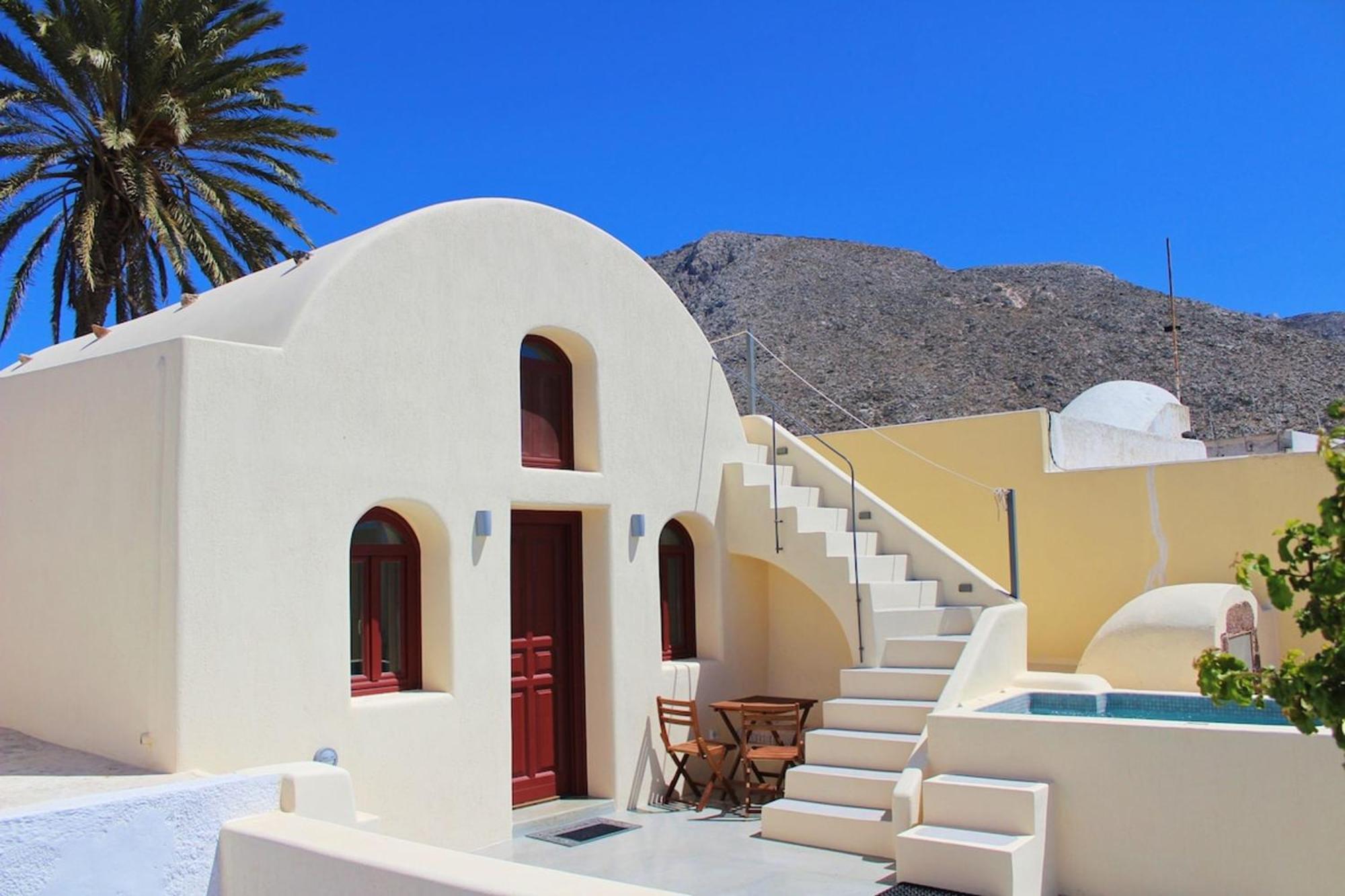 Dreamer's Secret Villa Emporio (Santorini)