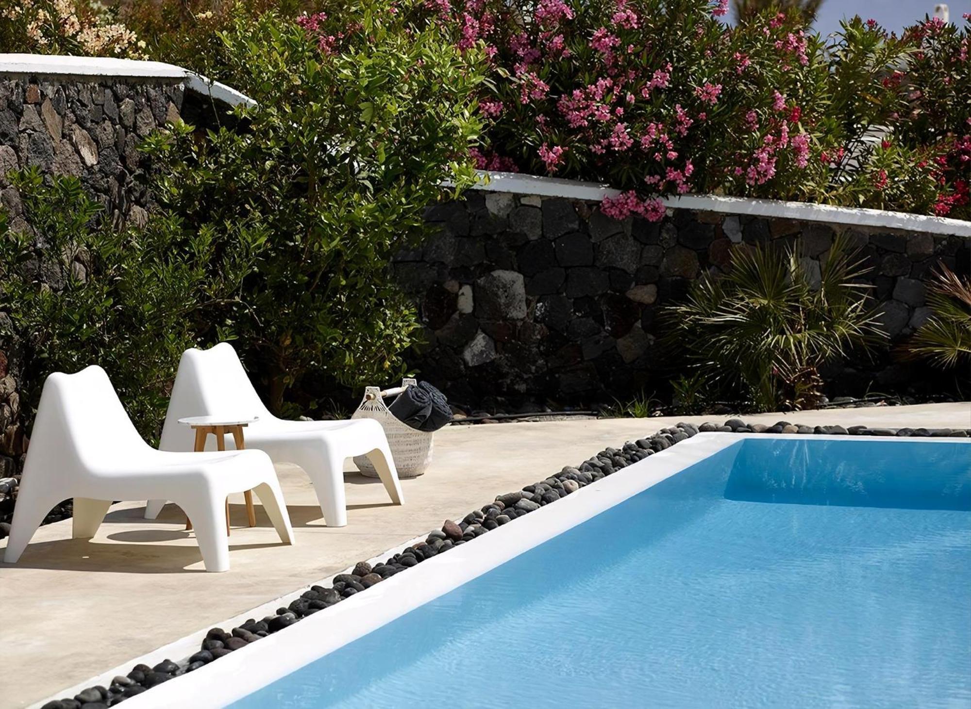 Aqua: Modern Santorini Retreat With Private Pool *