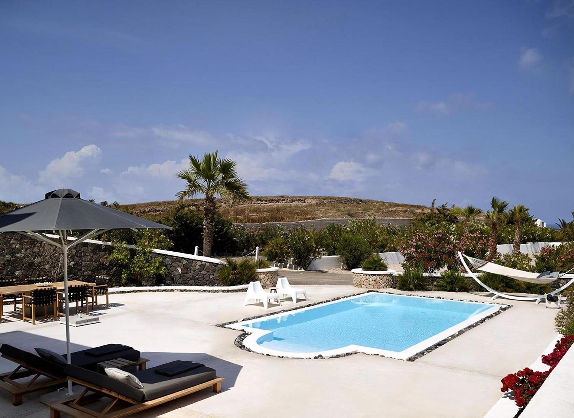 Lovely Santorini 3 Bedrooms Petra Private Pool Outdoor Dining Area Exo Gialos Villa