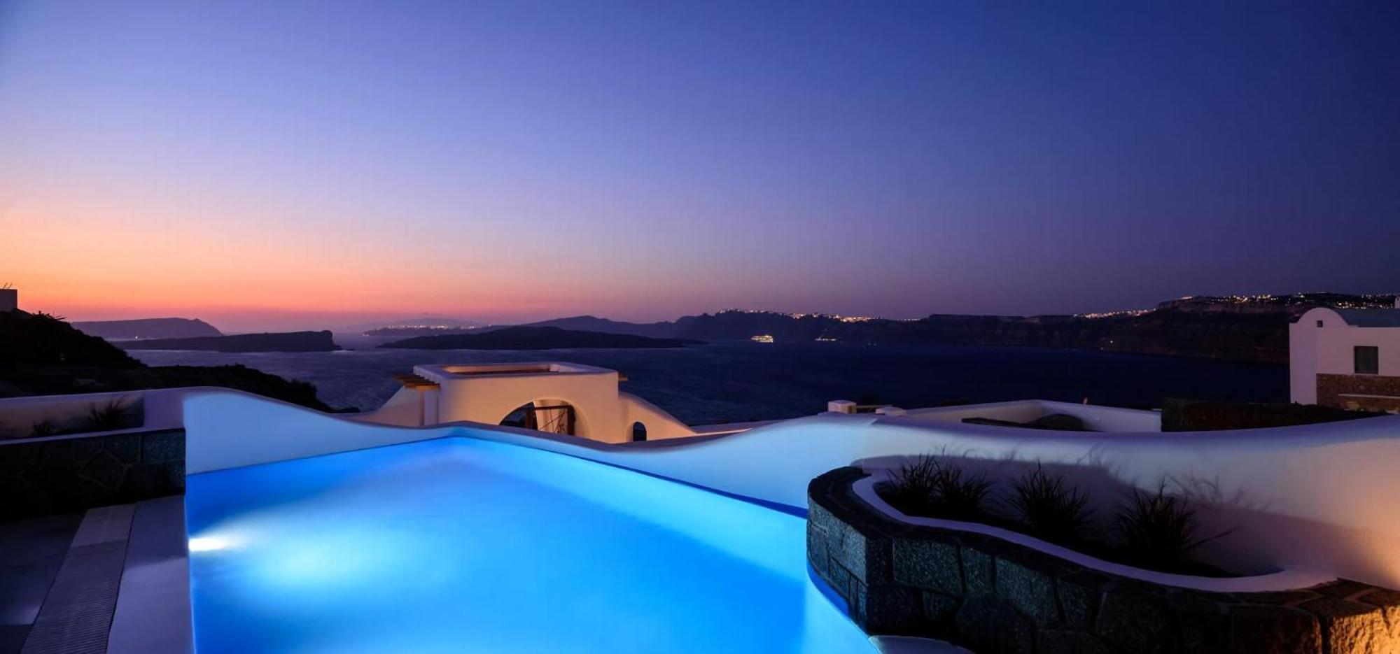 Exquisite Santorini Luna 3 Bedrooms Breathtaking Sea Views And Private Pool Akrotiri