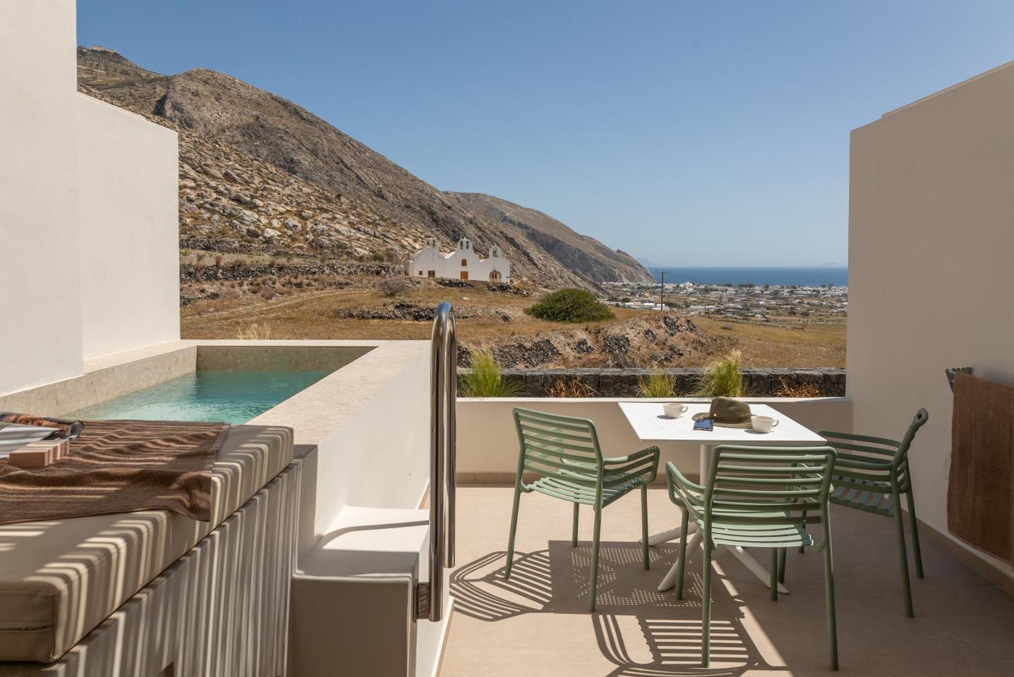 Depalyma Emporio (Santorini)