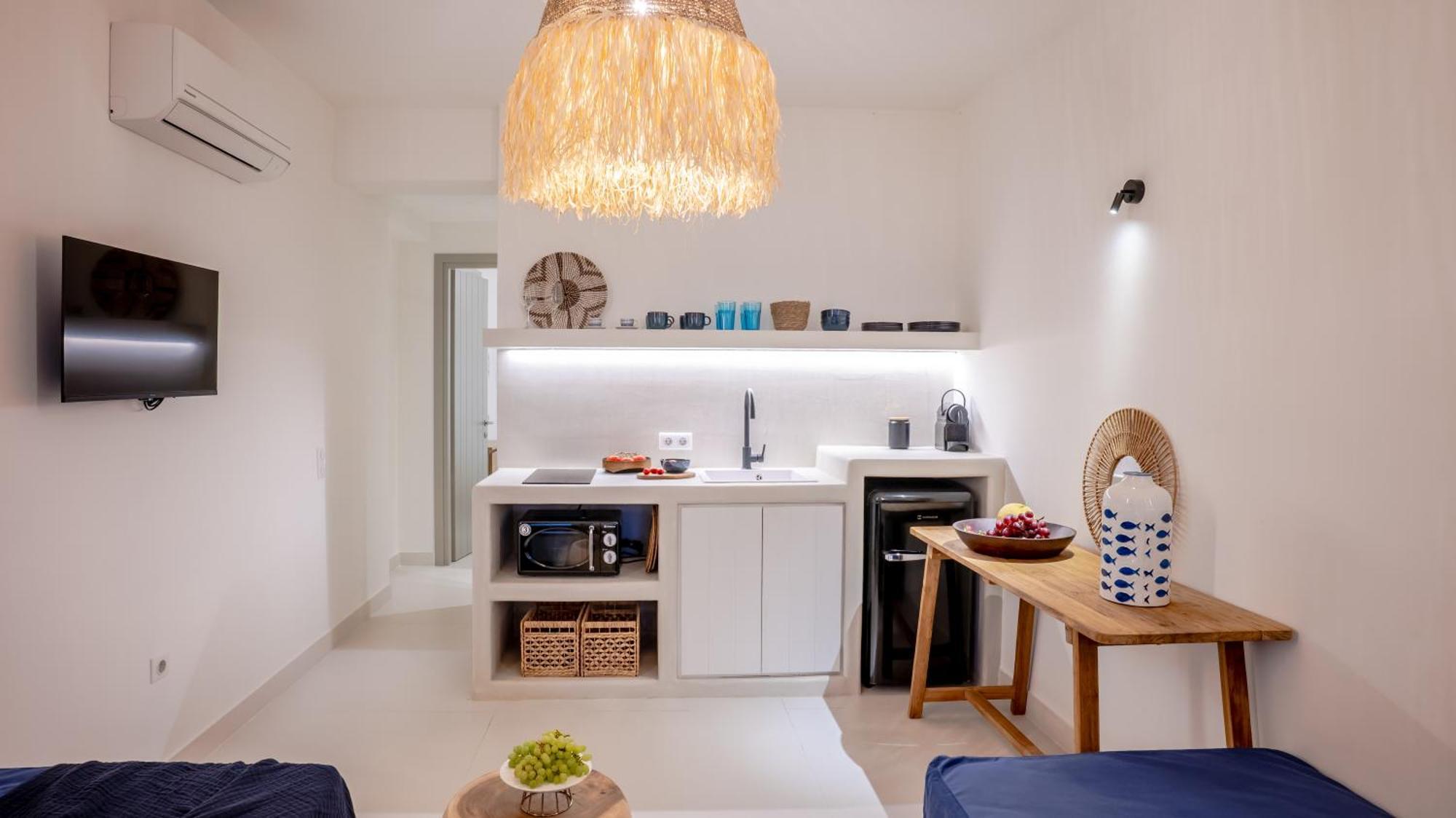 Ico Santorini Apartment Pyrgos Kallistis