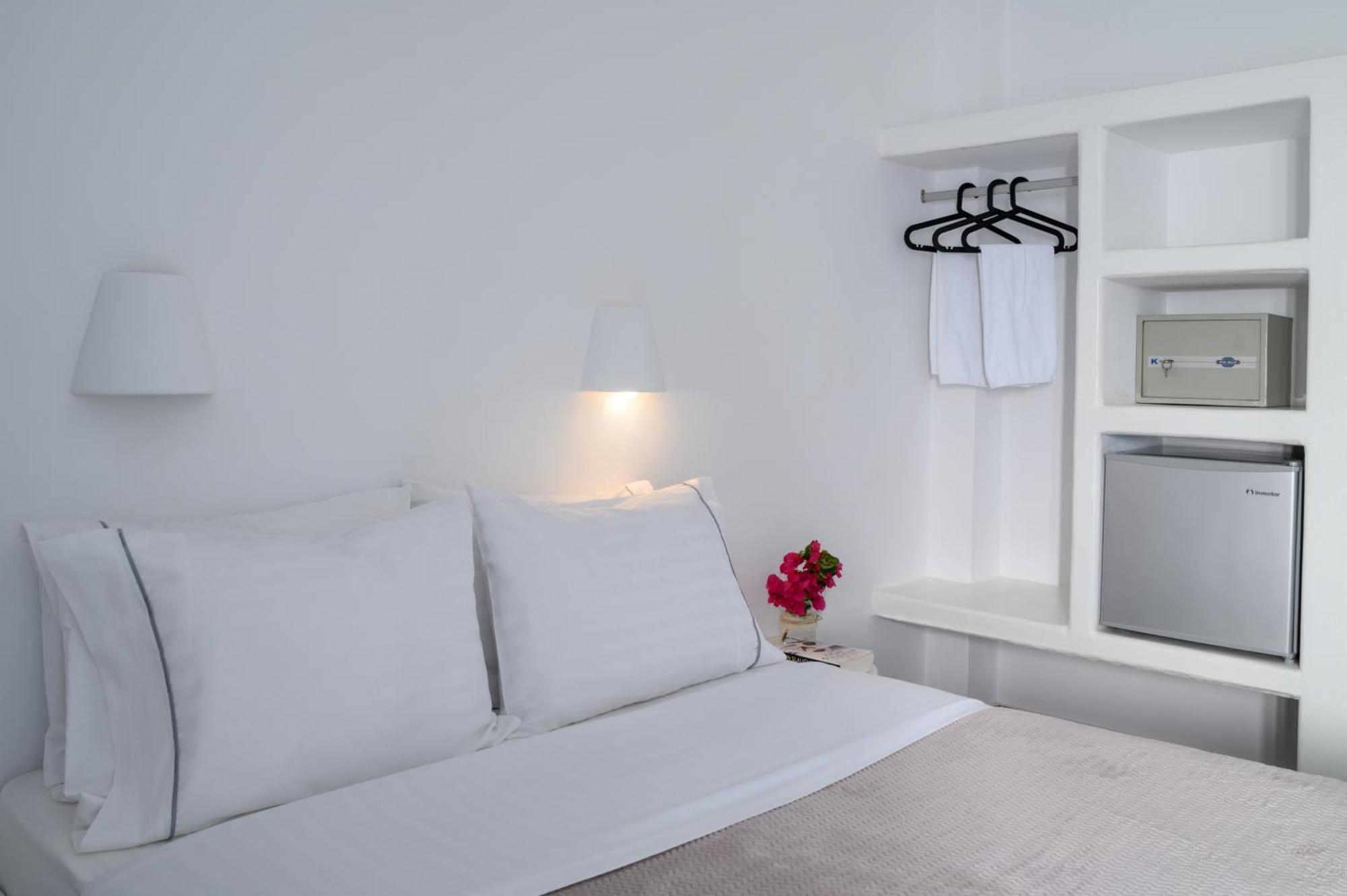 Selini ηotel (adults Only) 3* Kamari (Santorini)