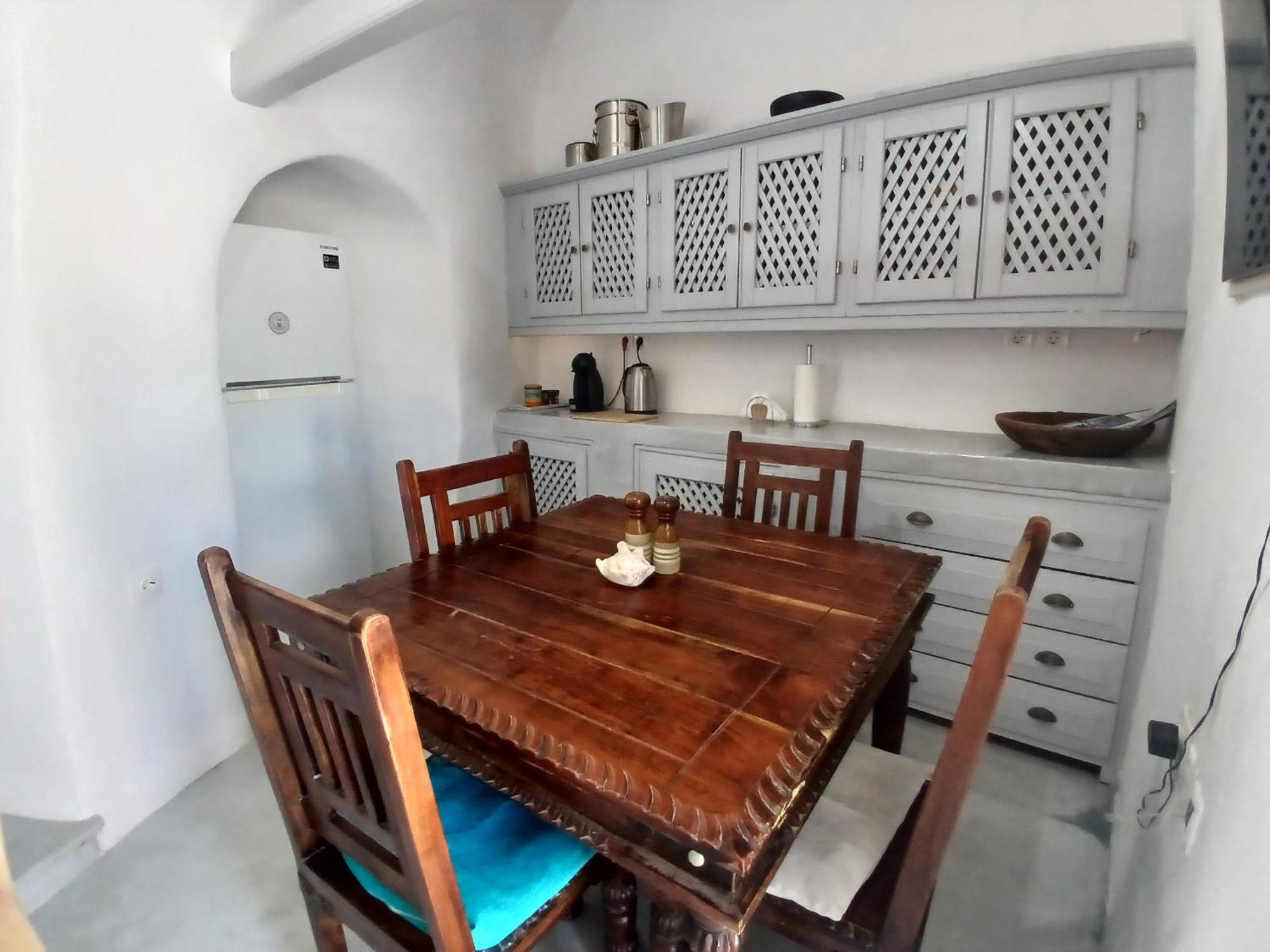 Villa 1705 Castle House *