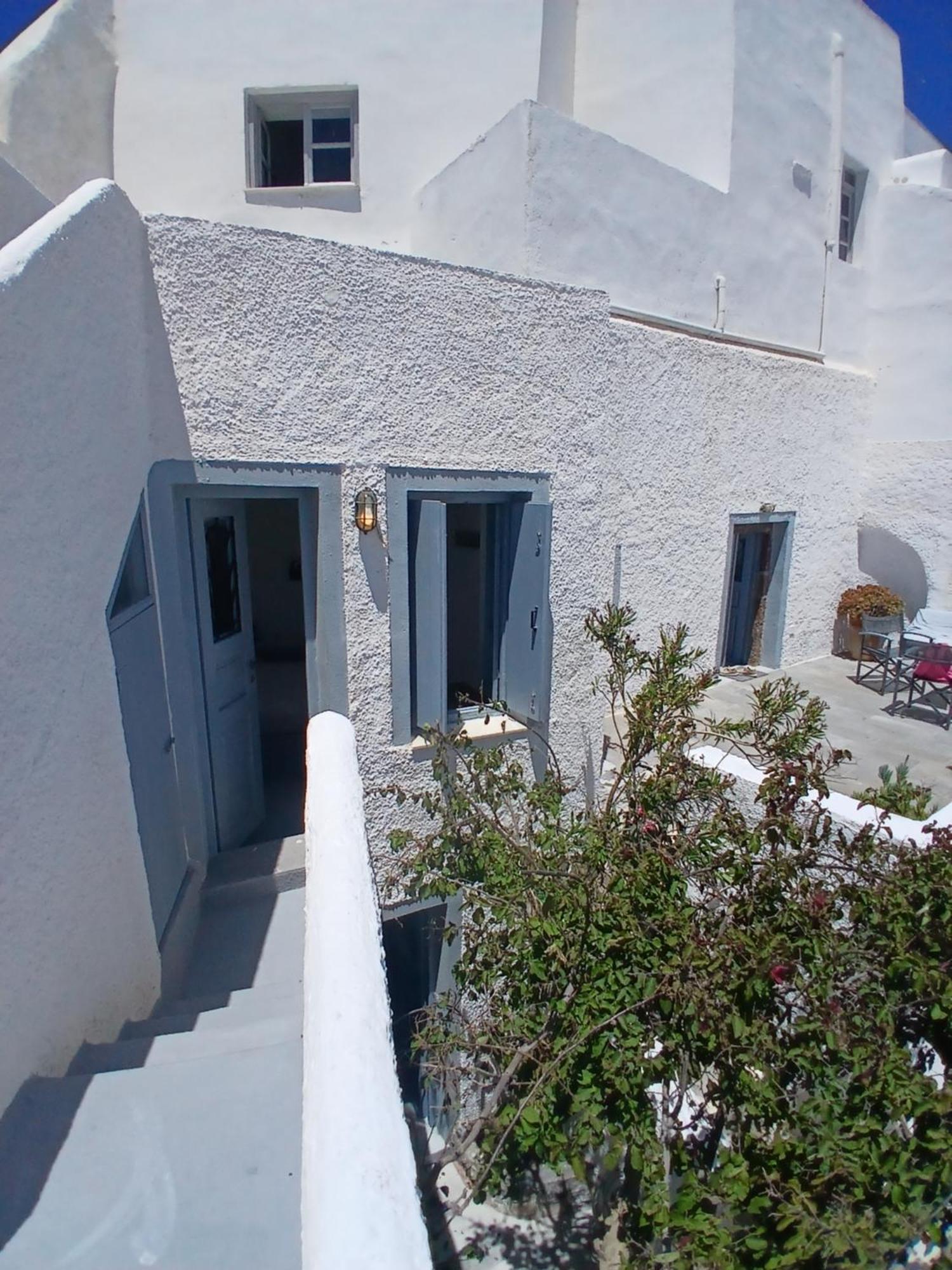 Villa 1705 Castle House Pyrgos Kallistis