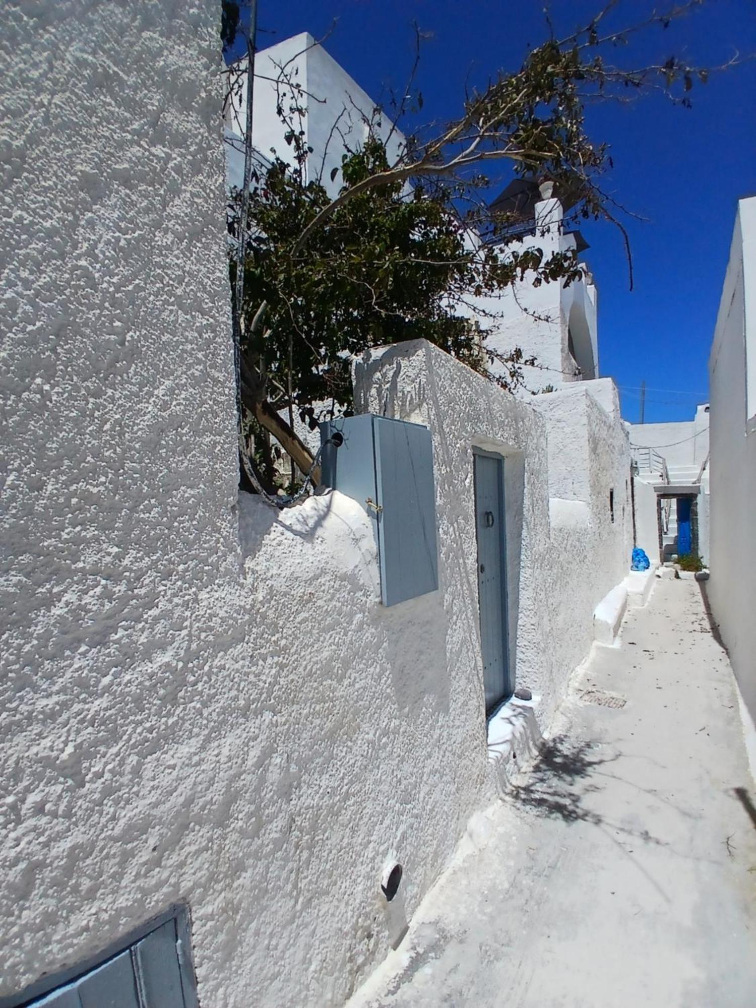 1705 Castle House