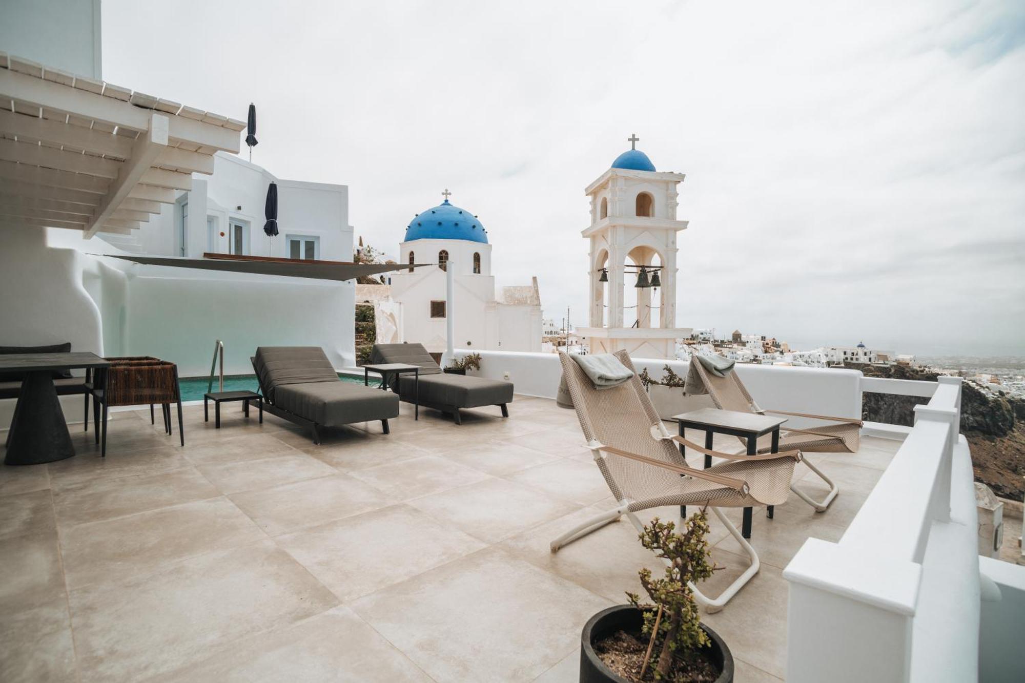 Aqua Luxury By Nomee Hospitality Group