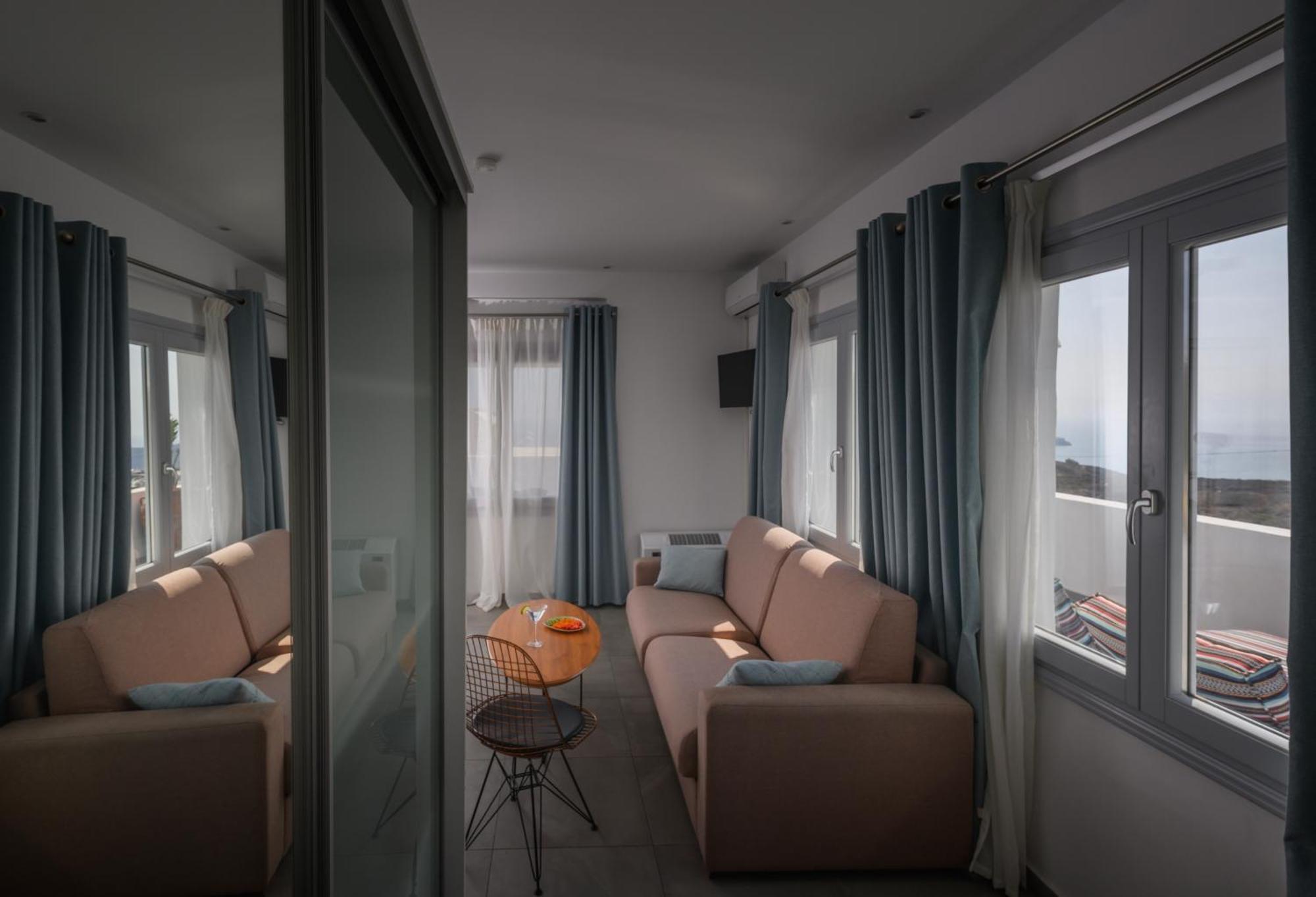 Hotel Impressive One Ormos Athinios