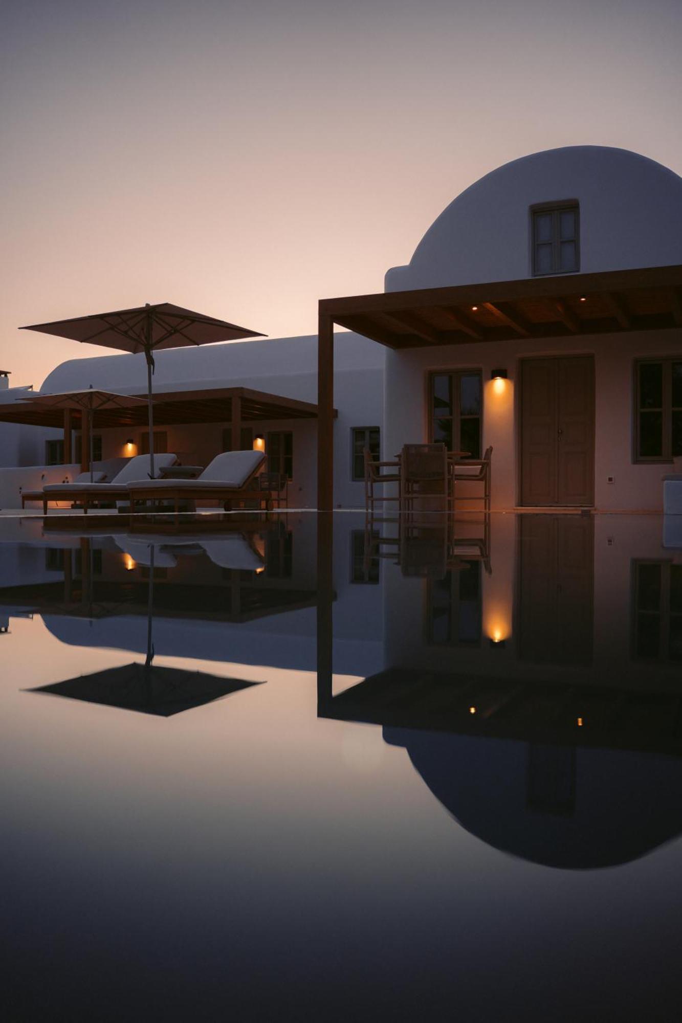 Hotel Black Rose 3*