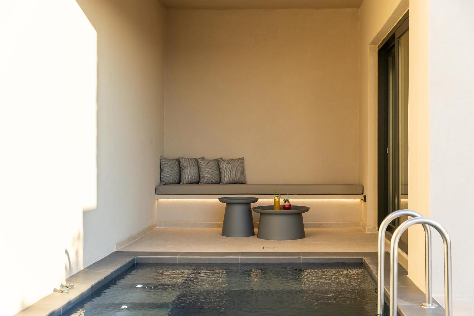 North Santorini - A Luxury Villa *