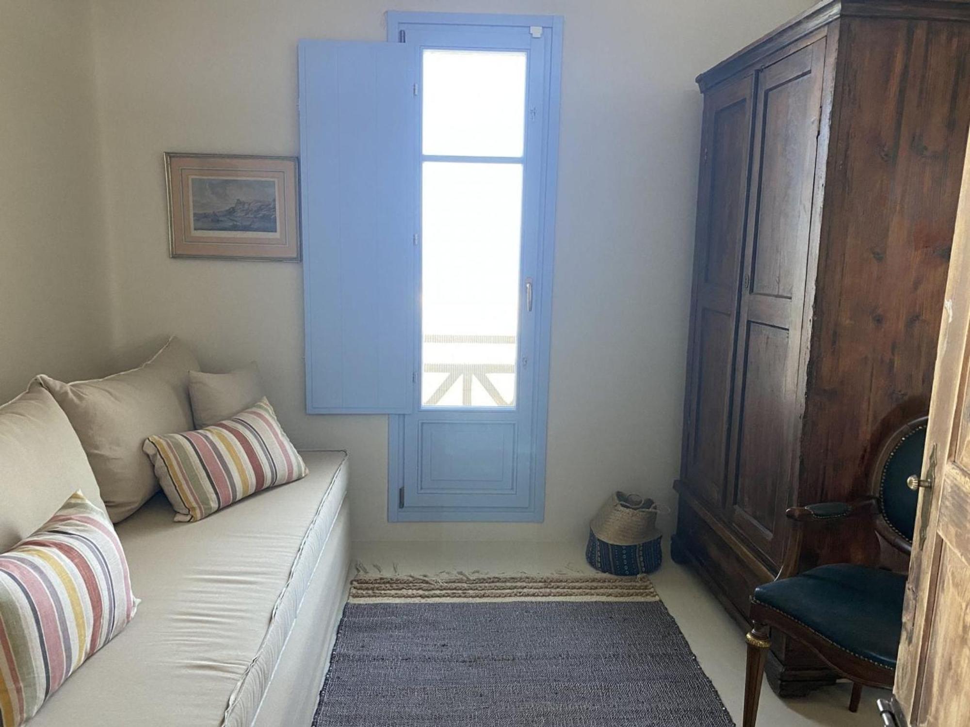 Exclusive Santorini 3 Bedroom Private Jetted Pool Sea Phenomenal Sunset View Finikia *