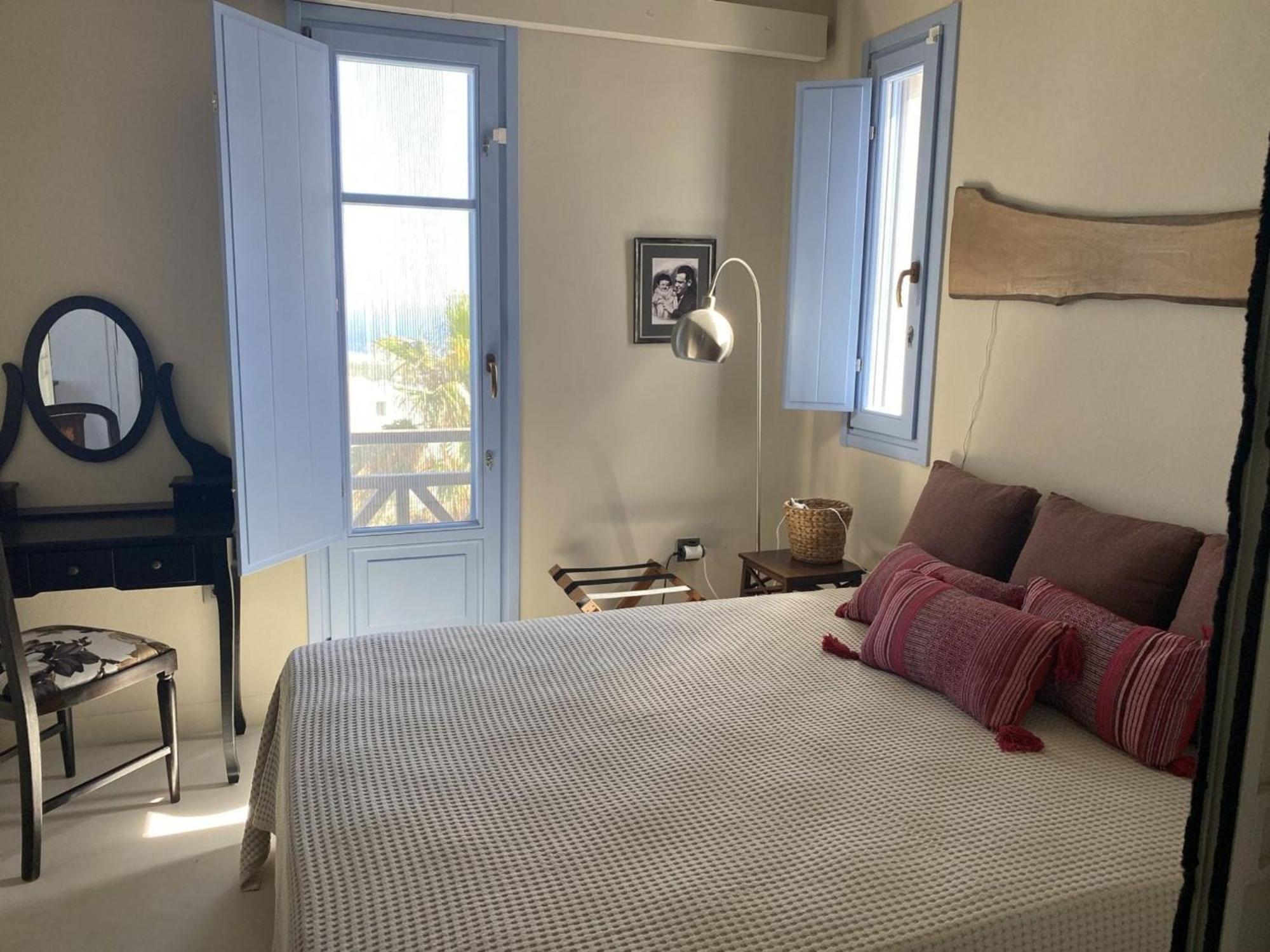 Exclusive Santorini 3 Bedroom Private Jetted Pool Sea Phenomenal Sunset View Finikia
