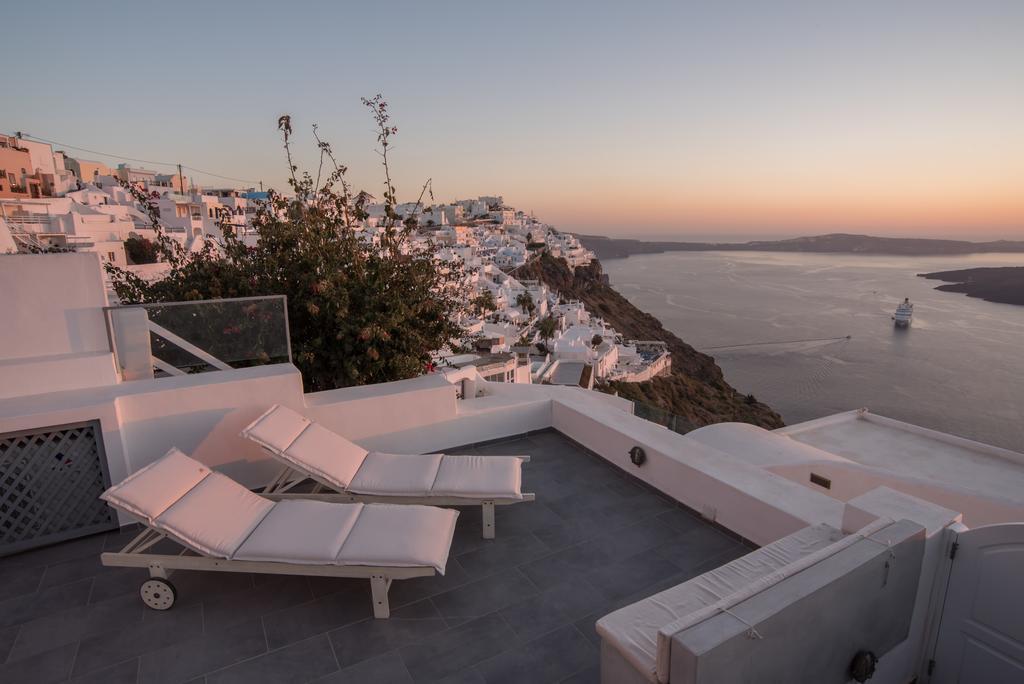 Villa Karpimo Horizon - Caldera View With Private Hot Tub *