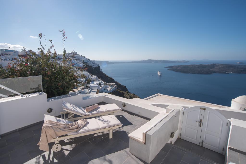 Karpimo Horizon - Caldera View With Private Hot Tub Villa *