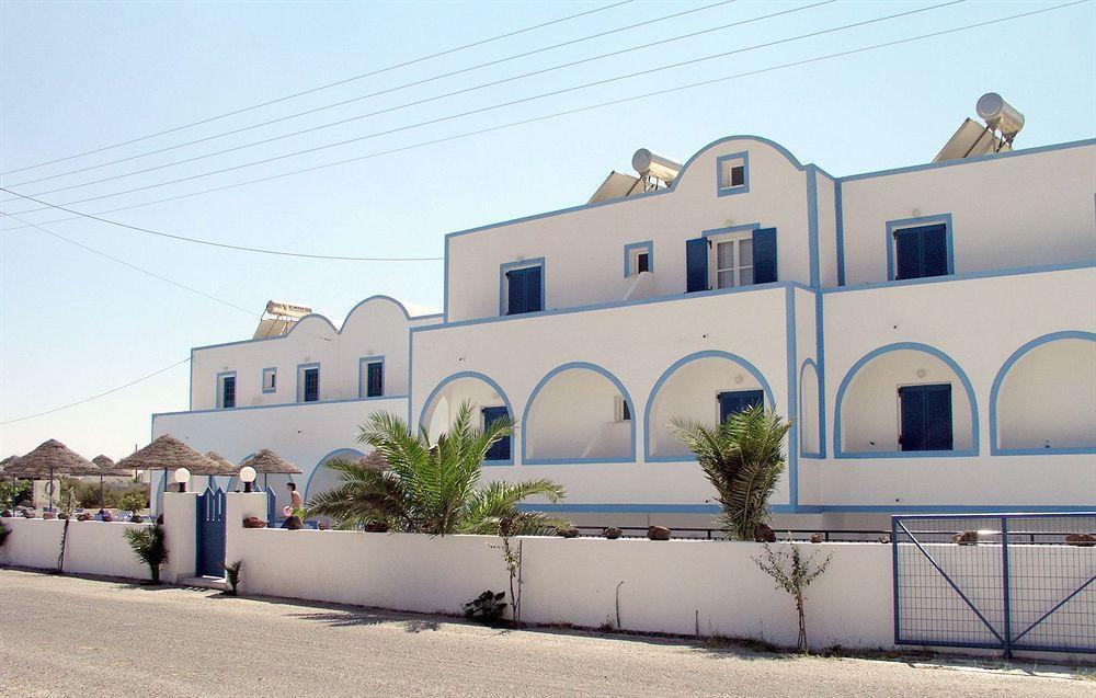 Valvis 2* Perissa (Santorini)