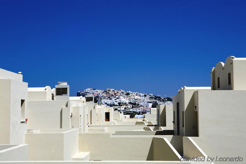 The Majestic 5* Fira (Santorini)