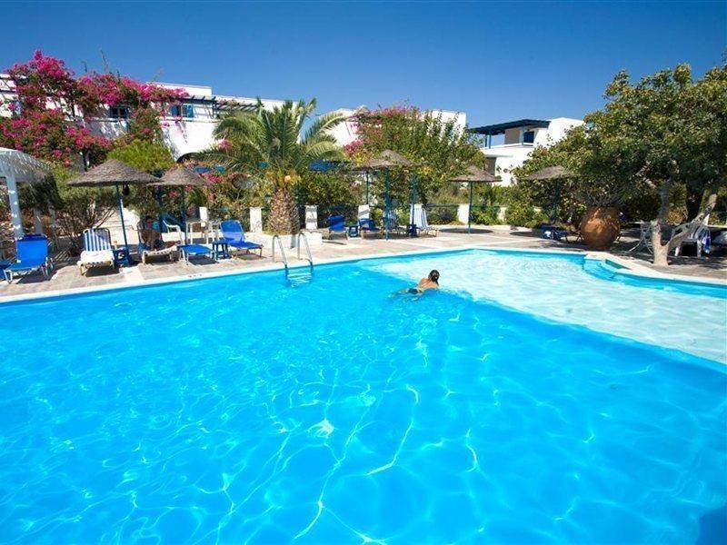 Rivari Santorini 3*