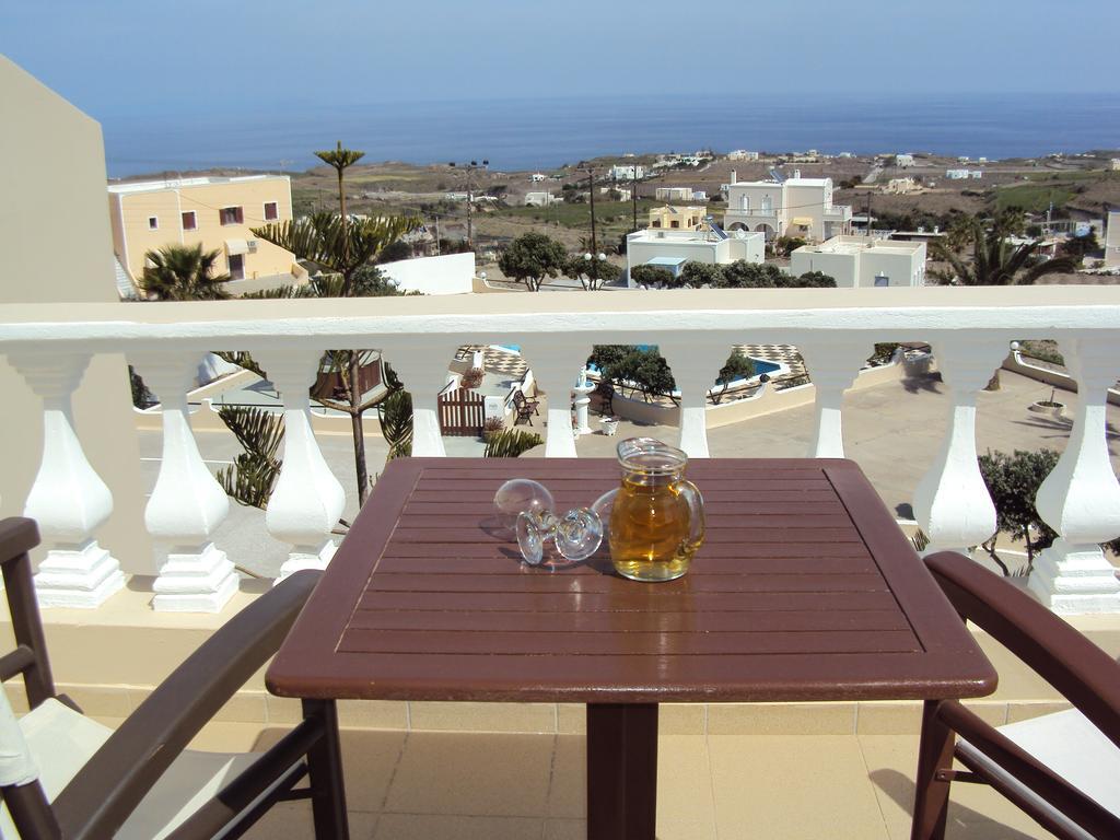 Romantic Hotel