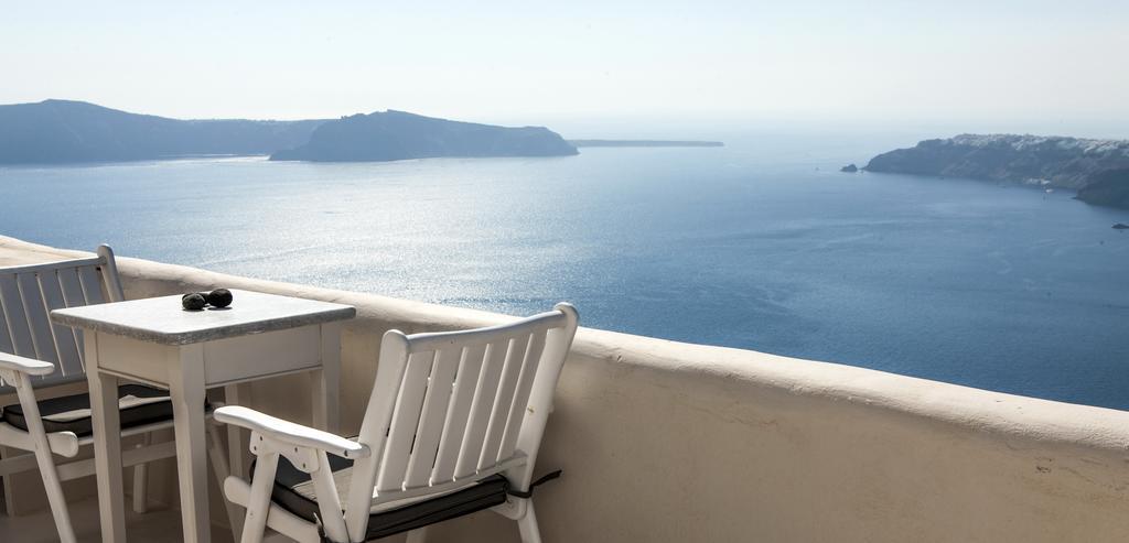Amaze Imerovigli (Santorini)