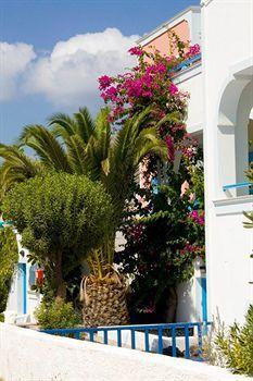 San Efrem Aparthotel Perissa (Santorini)