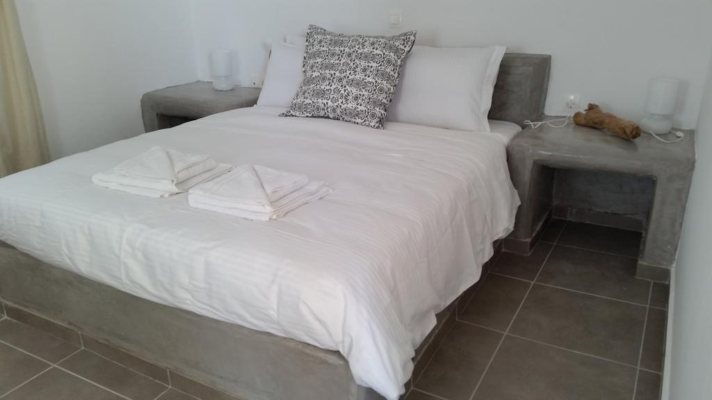 Abelomilos Exclusive * Imerovigli (Santorini)