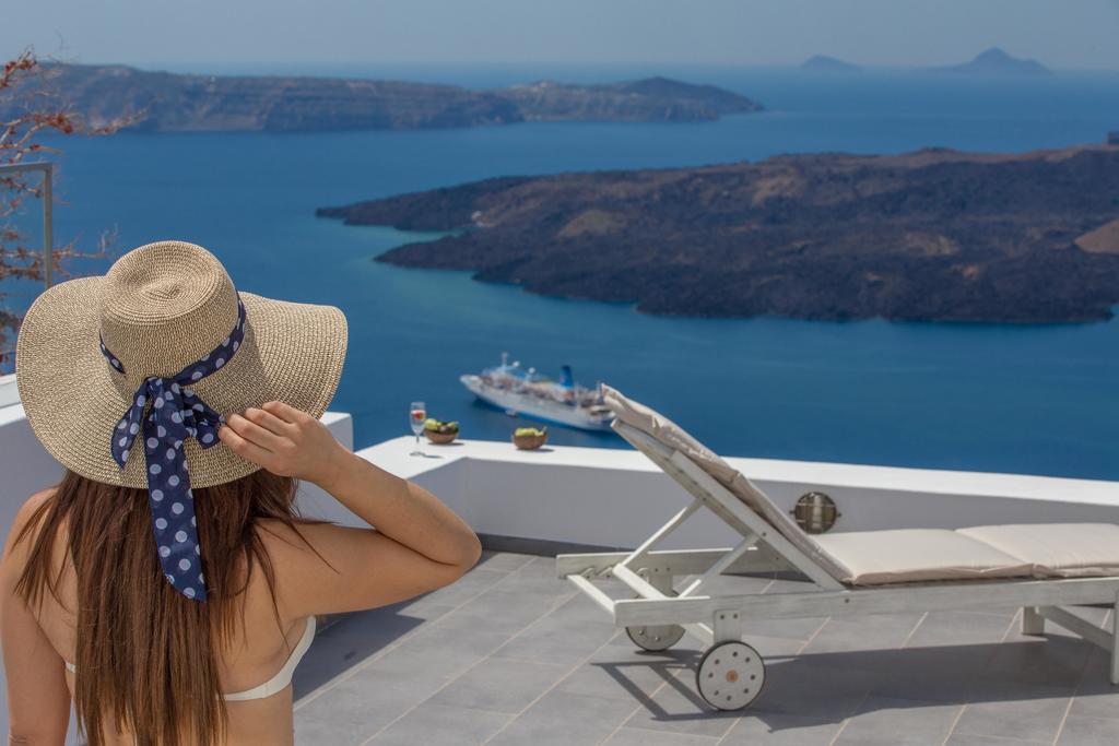 Karpimo Horizon - Caldera View With Private Hot Tub * Firostefani