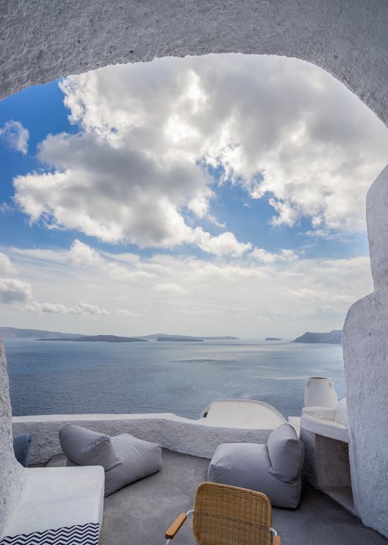 Canvas Oia (Santorini)