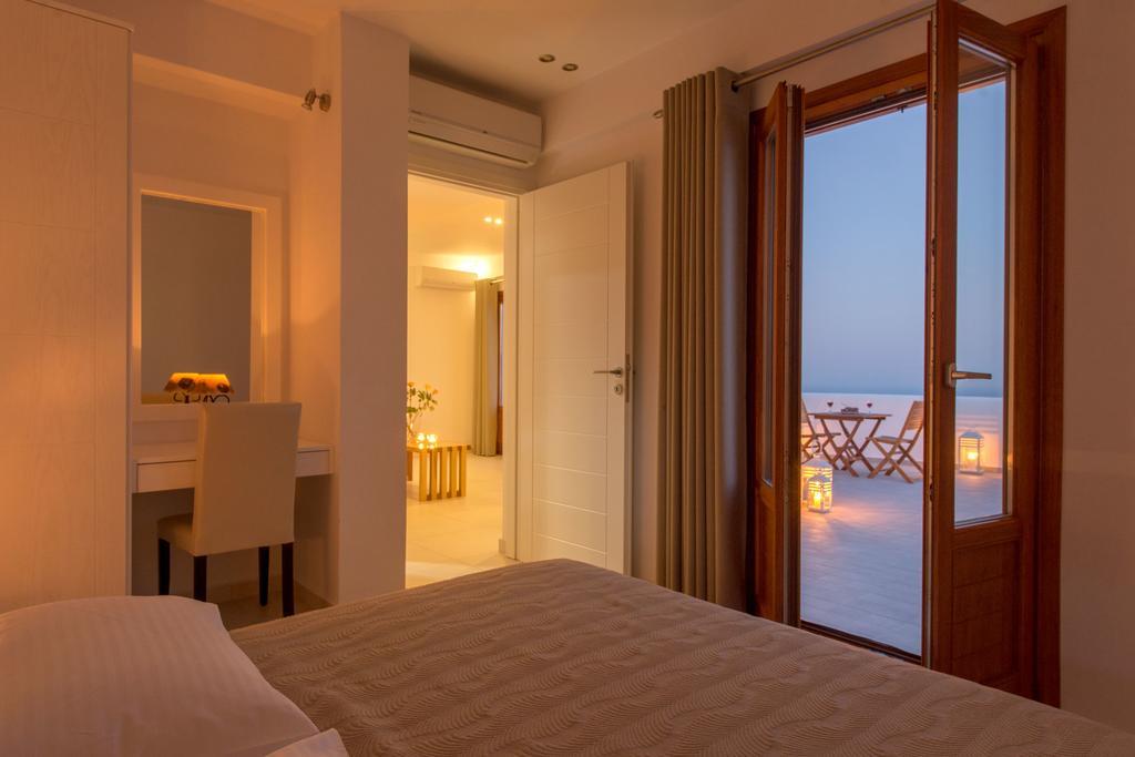 Anamnesis Aparthotel Fira (Santorini)