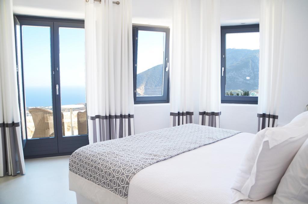 Kamini Santorini Villa