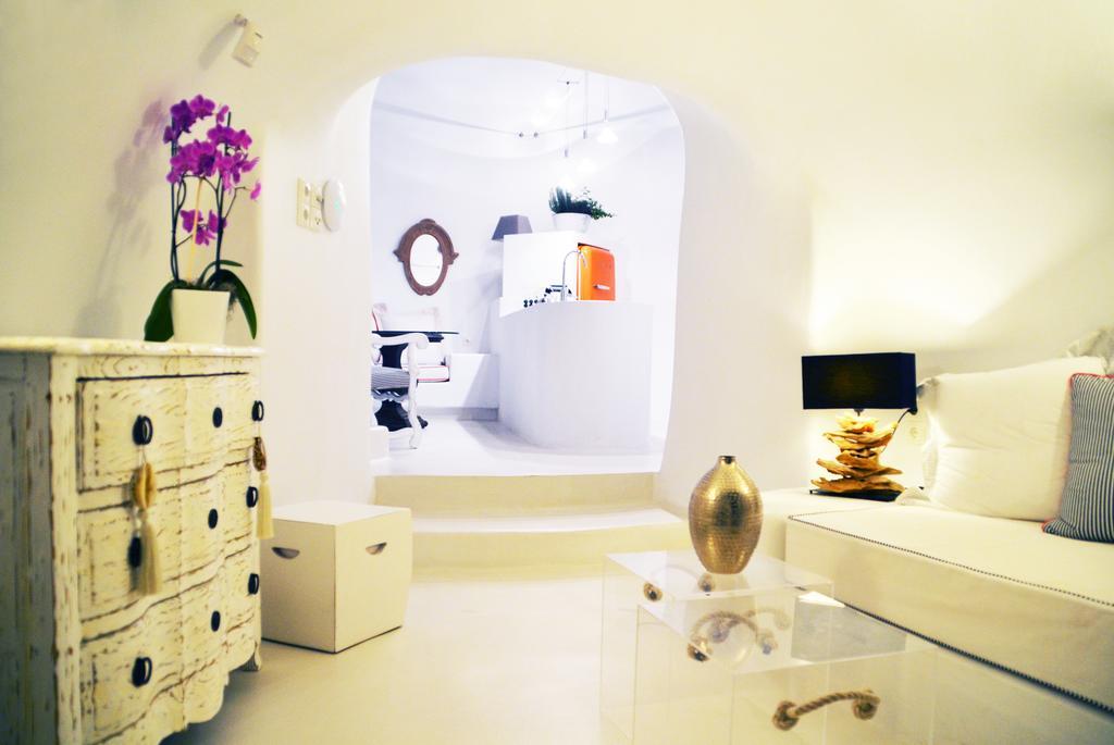 Villa Kamini Santorini Pyrgos Kallistis