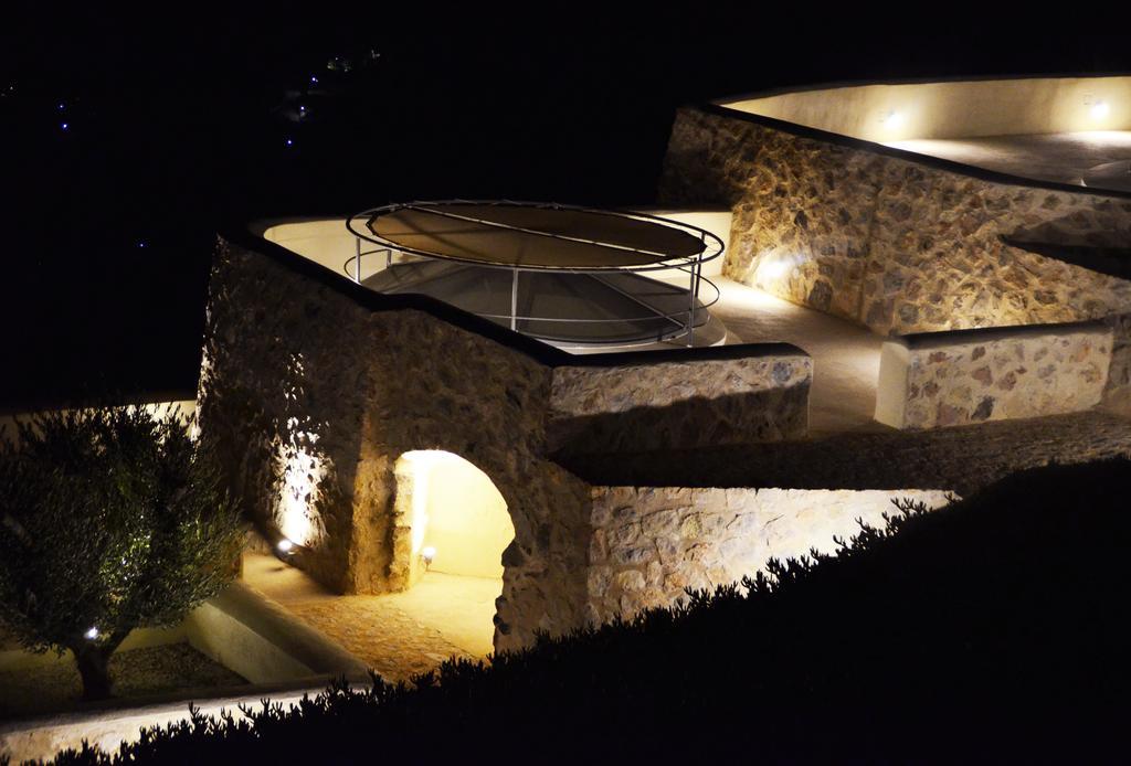 Kamini Santorini Villa *