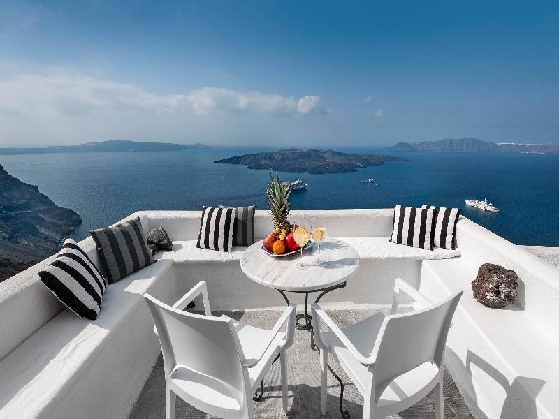 Aigialos Luxury Traditional Settlement Hotel 5*