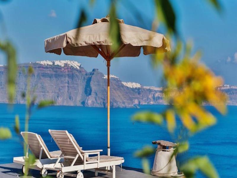 Chroma Hotel Oia (Santorini)