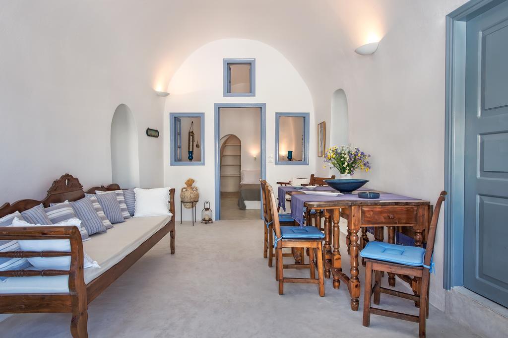 Skala Traditonal Cave House