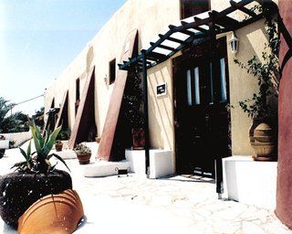 Hotel Santorini 3*