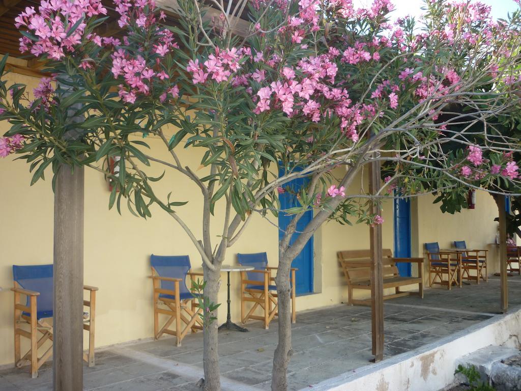 Agios Antonios Guest house 2*