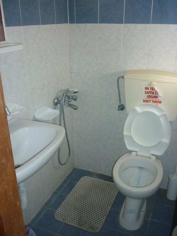 Agios Antonios Guest house 2*