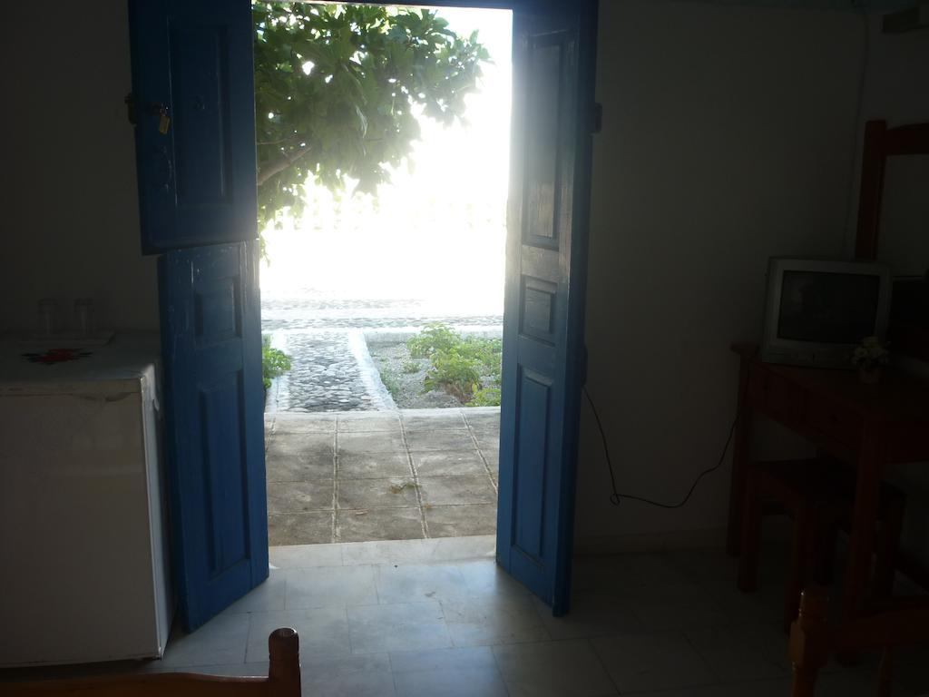 Agios Antonios Guest house Perissa (Santorini)