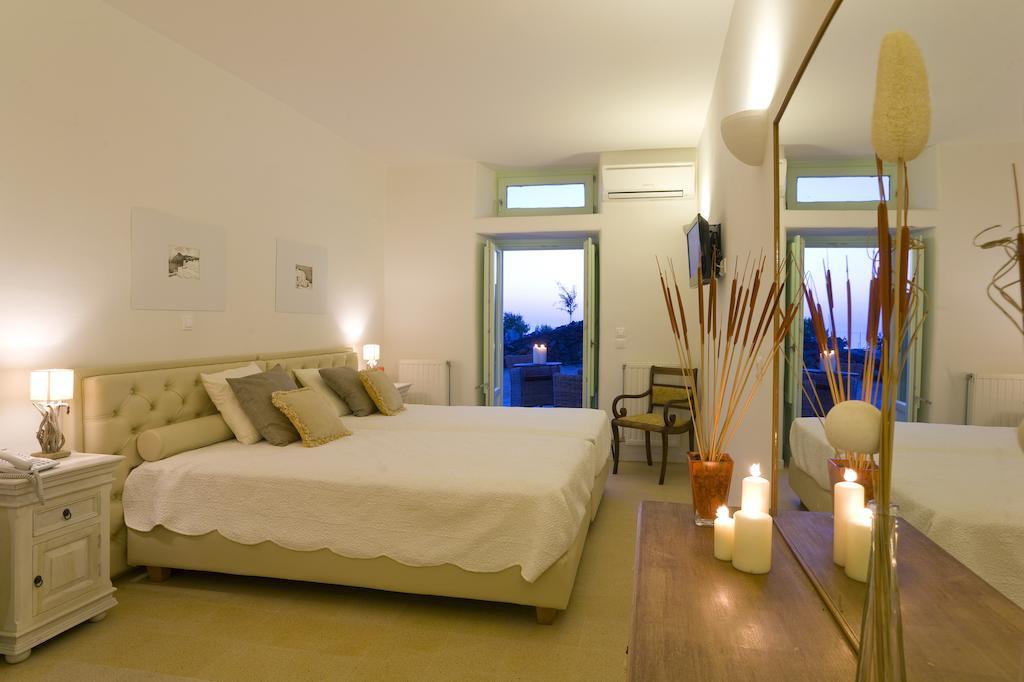 Black Rock Villa Akrotiri (Santorini)