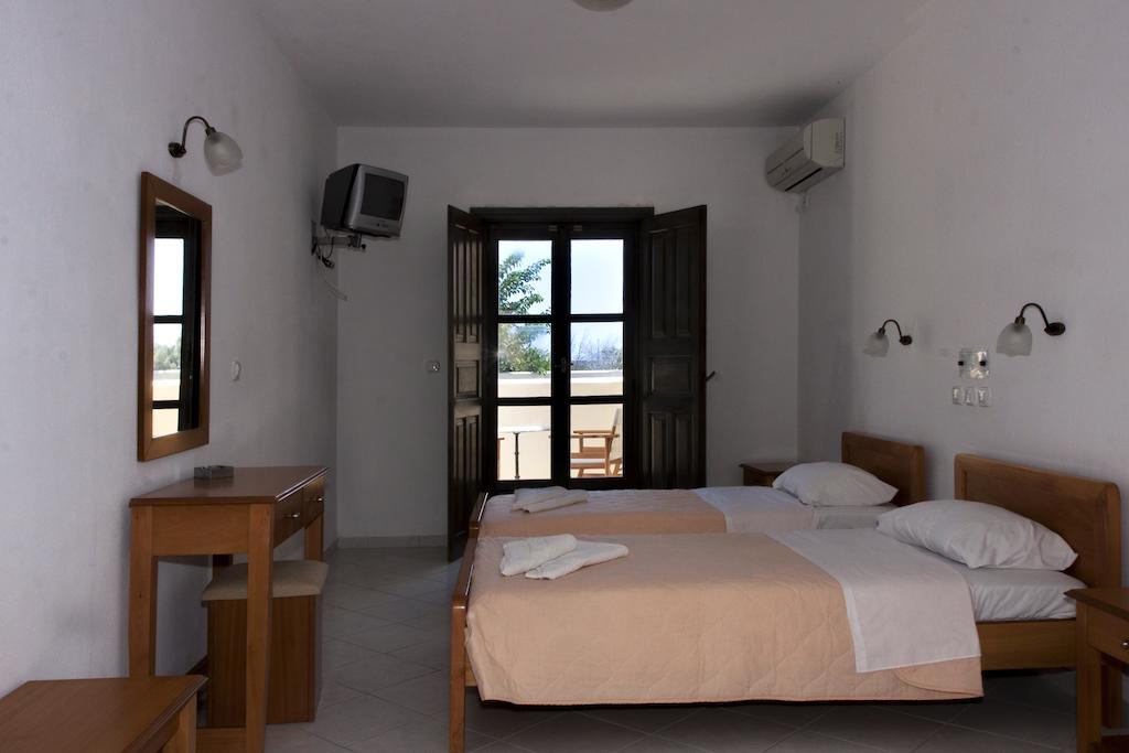 Dagris Apartment Kamari (Santorini)