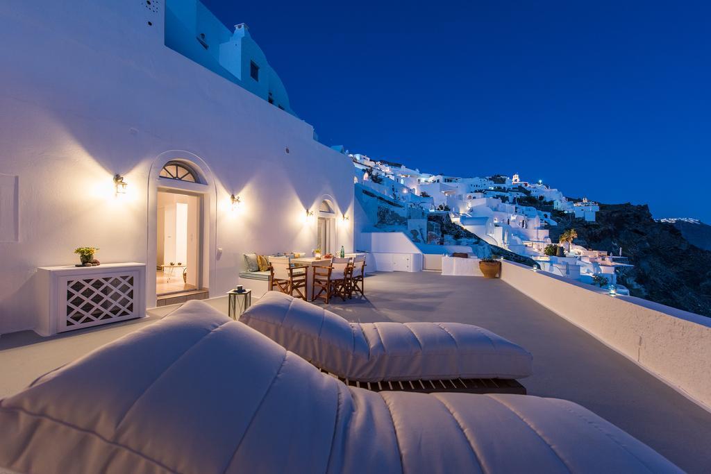 Villa Perfect Purity Oia (Santorini)