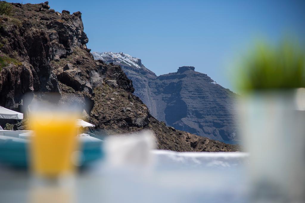 Perfect Purity Oia (Santorini)
