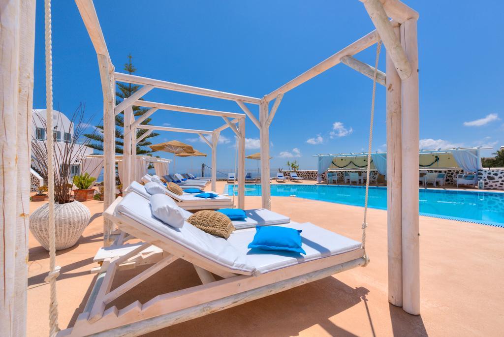 Dream Island Fira (Santorini)
