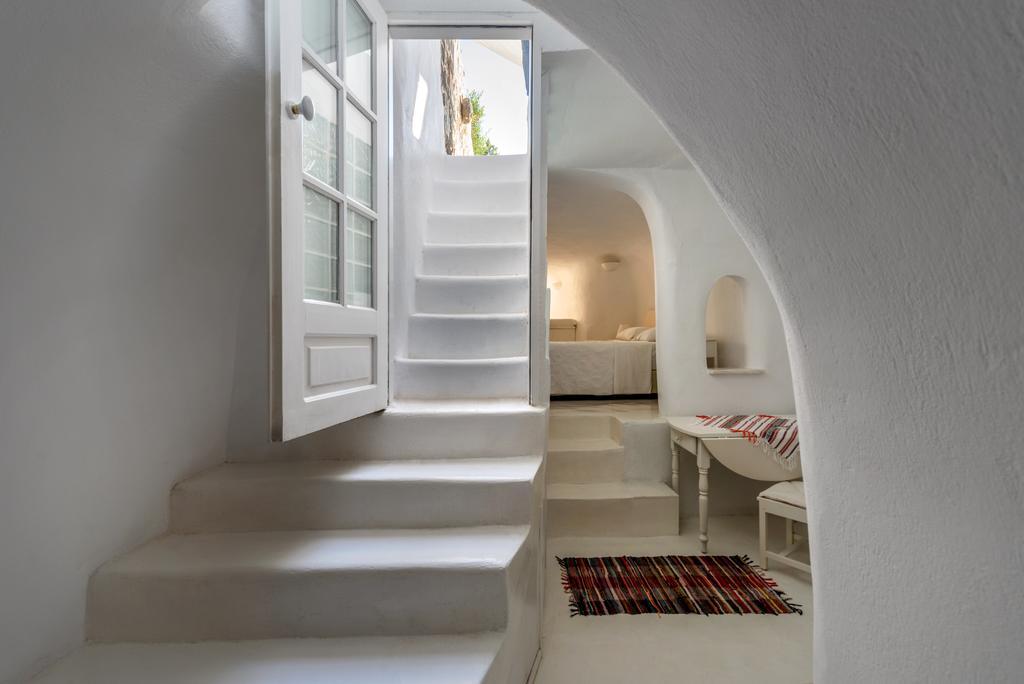 Villa White House