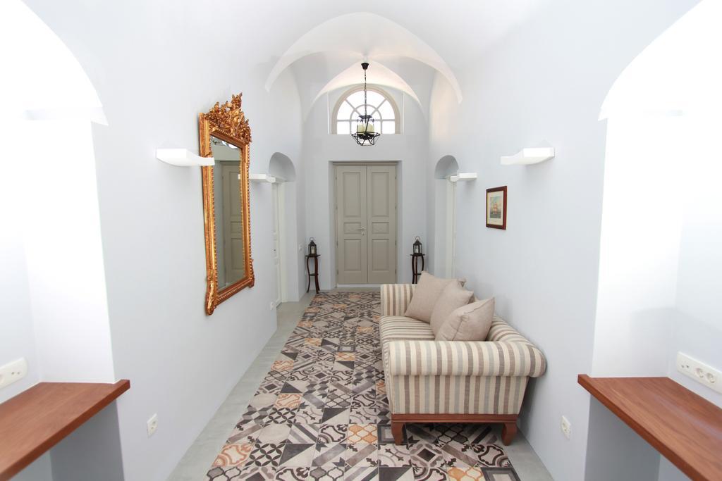 Villa Antique Mansion *